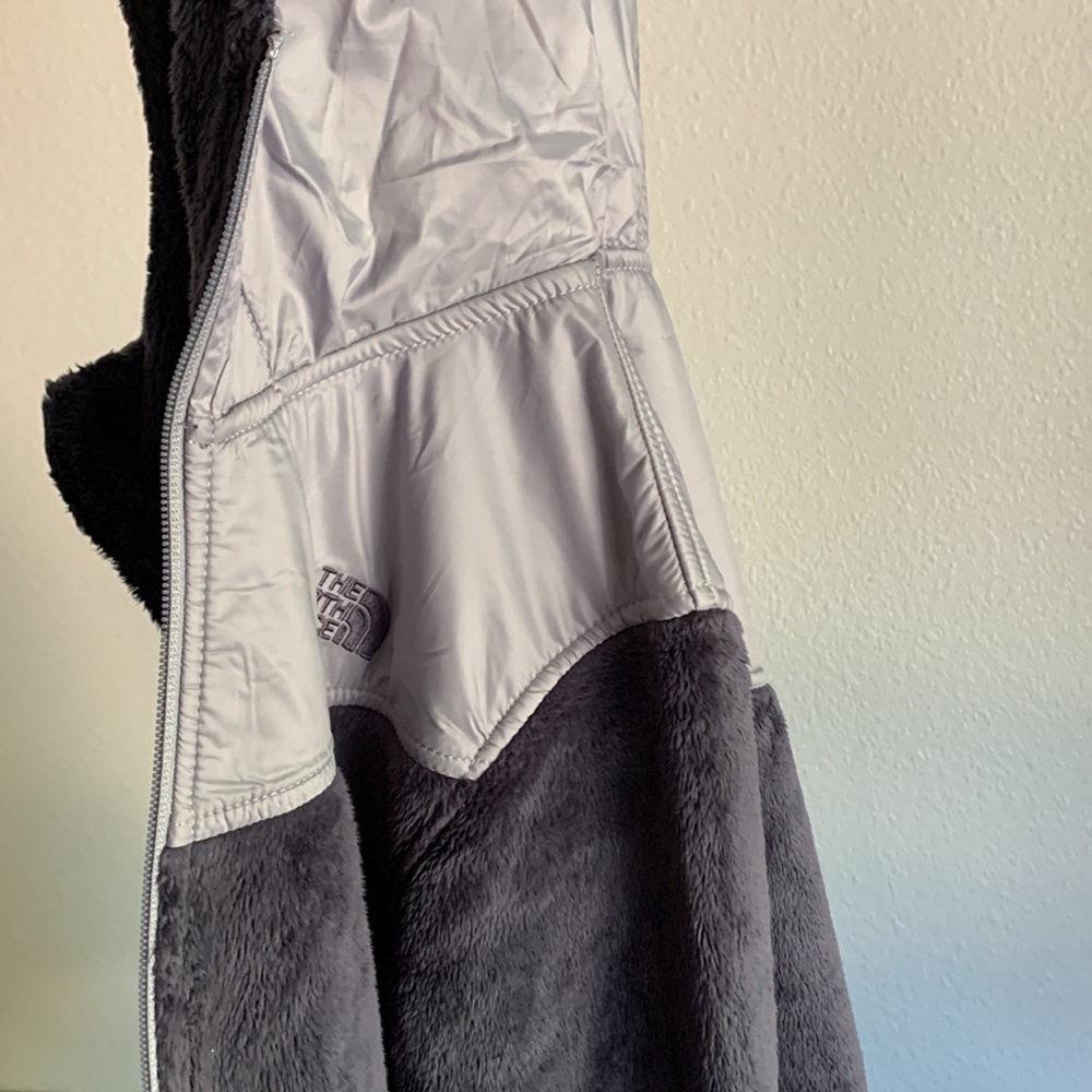 North Face Women’s Gray Coat size medium - Picture 11 of 11